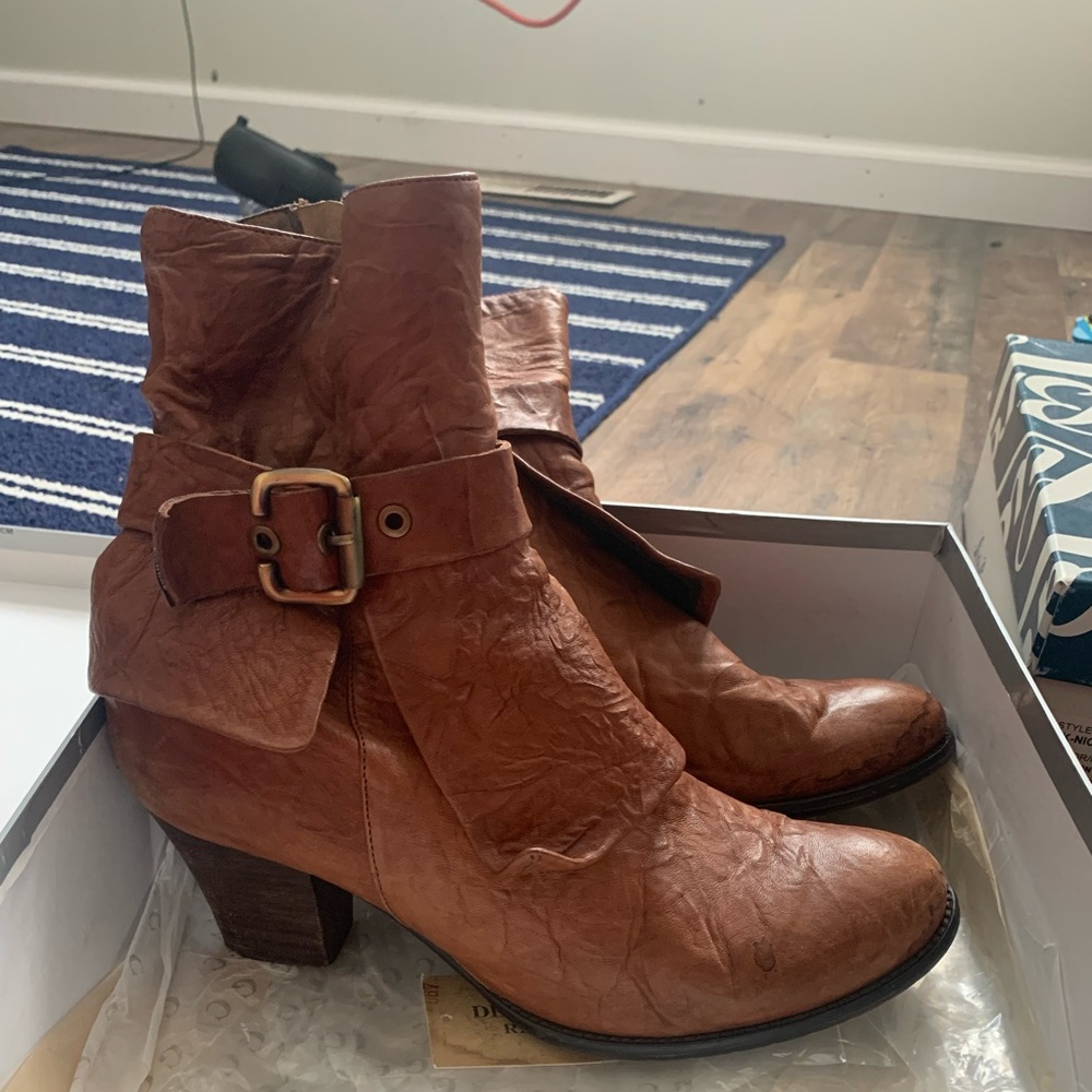 Leather booties